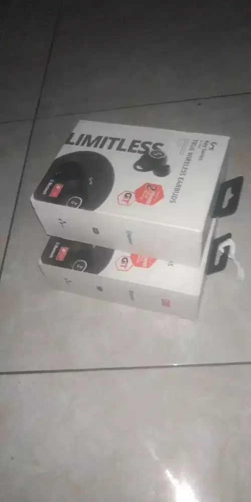 Tws Aukey T10 ( ada dua dus )