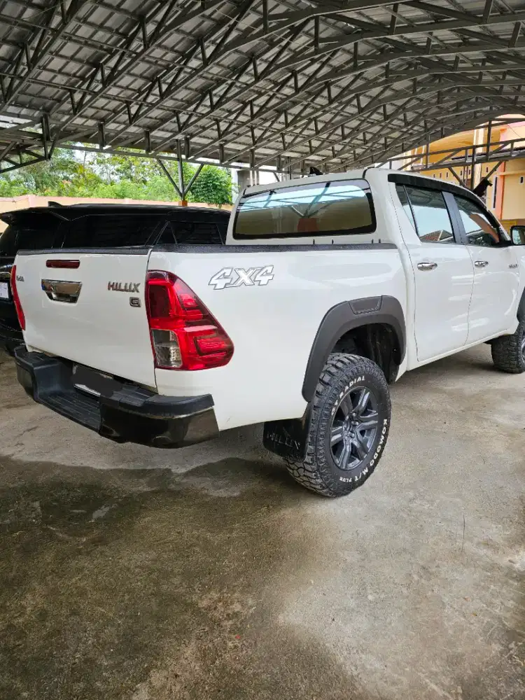Hilux D-cab 4x4 tipe G thn 2022