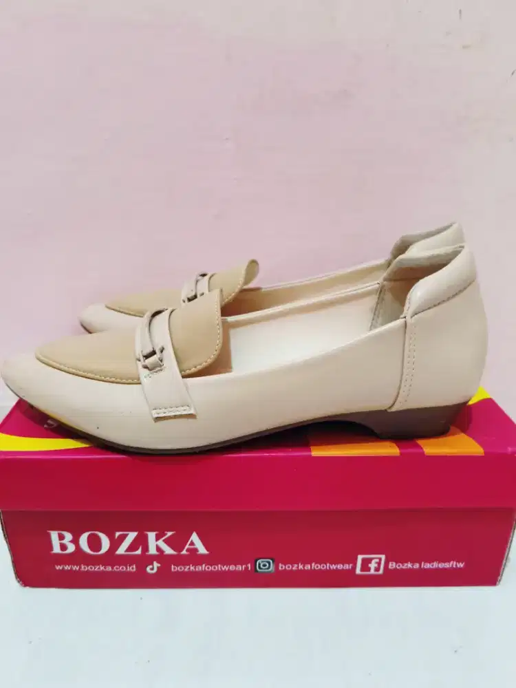 BOZKA sepatu wanita pansus loafers apricot ukuran 39