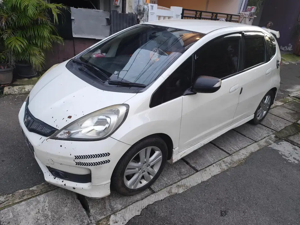 Honda Jazz 2011 Bensin