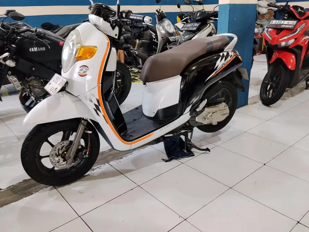 dijual Honda Scoopy donat 2019 pajak hidup istimewa