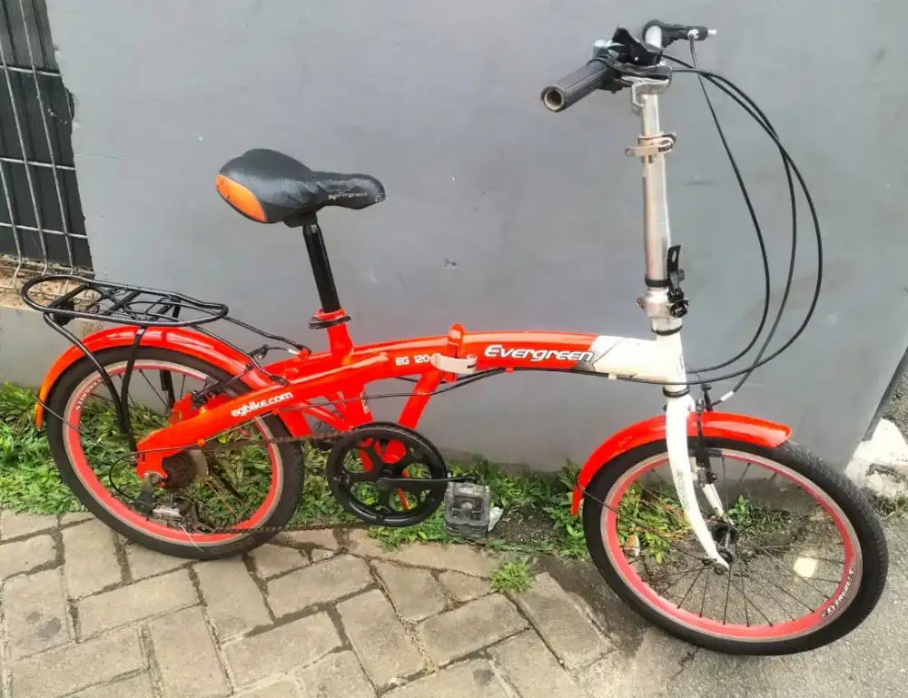 Sepeda lipat ukuran 20 kondisi normal