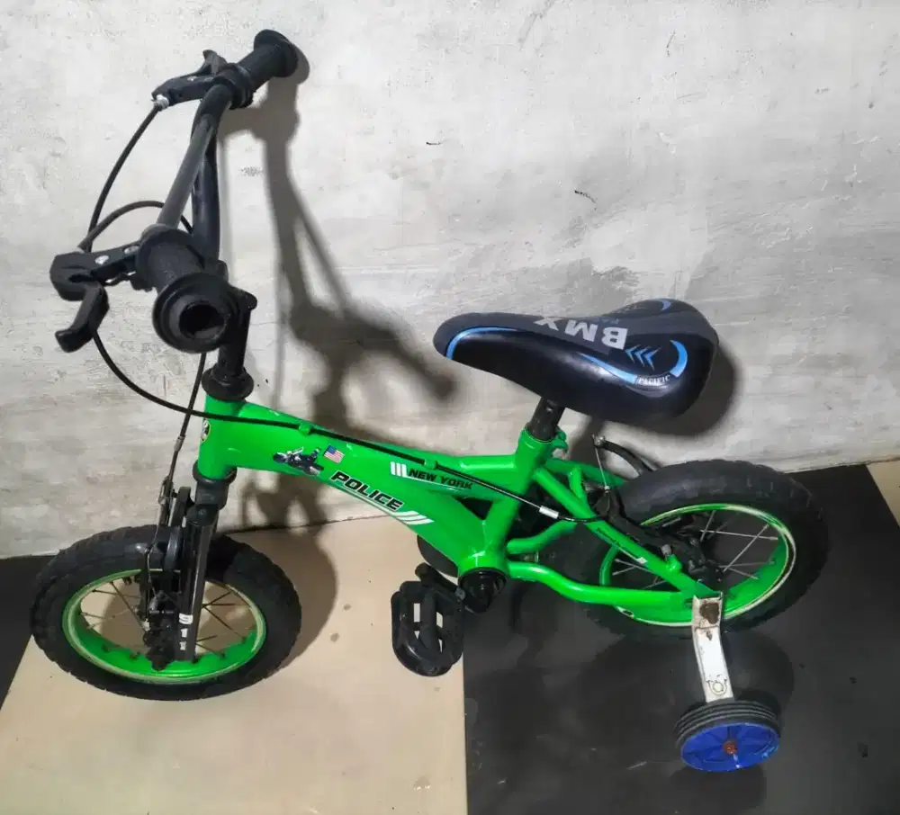 Sepeda anak ukuran 12 untuk usia 4 5 tahun