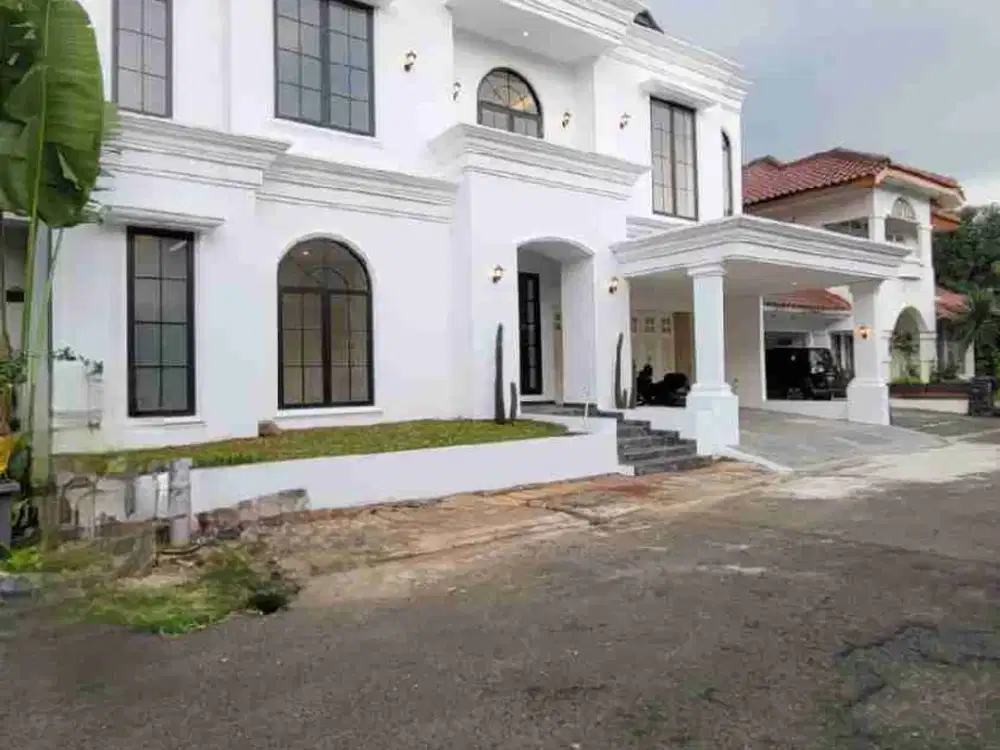 Rumah di Puri Bintaro Jaya cantik ada Kolam Renang. 0068