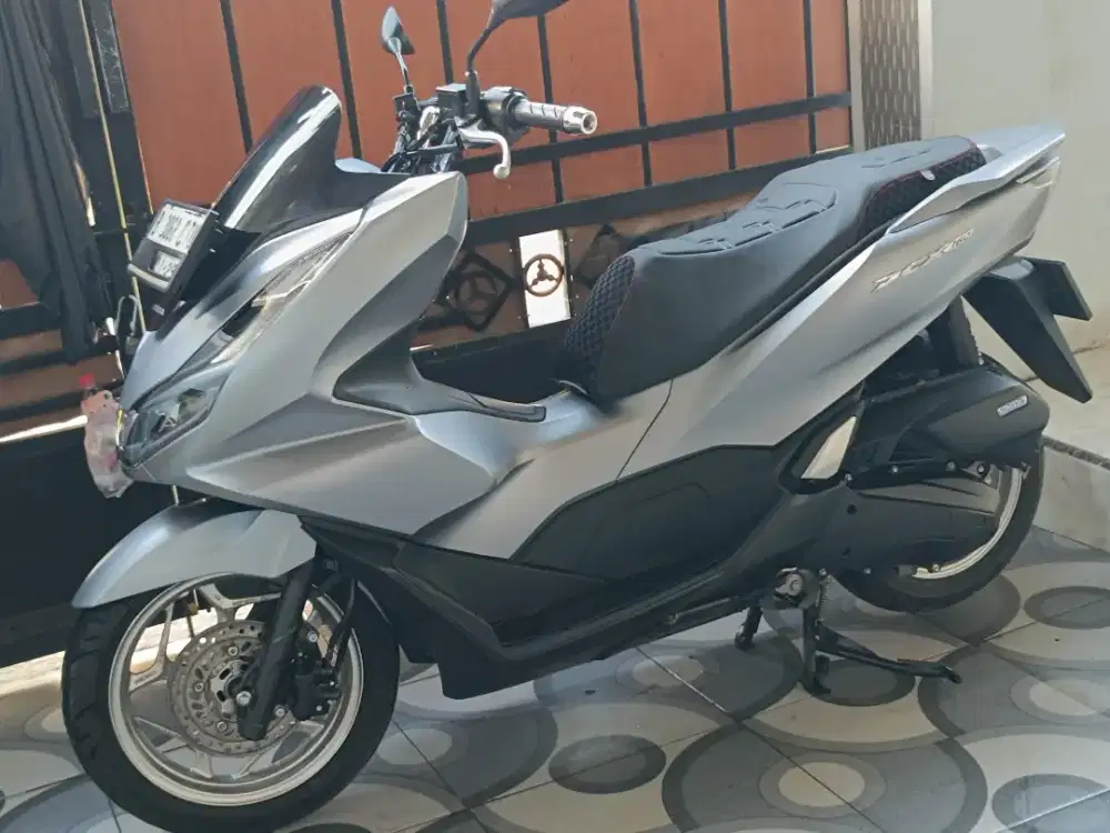 Pcx 2023 pajak on KTP ada.plat Tangerang kota.motior sehat ban tebal