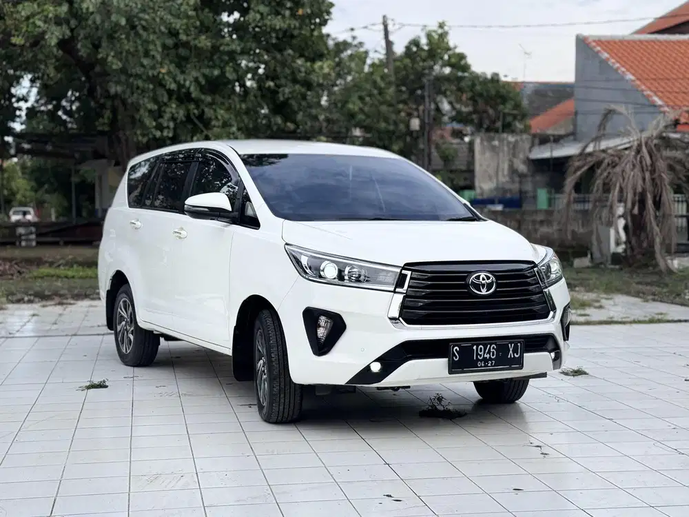 Toyota innova V Reborn V Diesel Matic 2022
