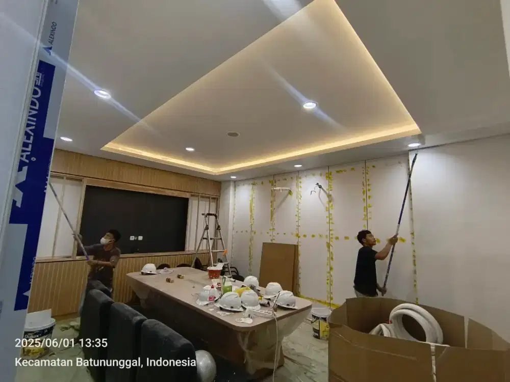 Pemasan plafon dan partisi bahan gypsum,pvc,wpc