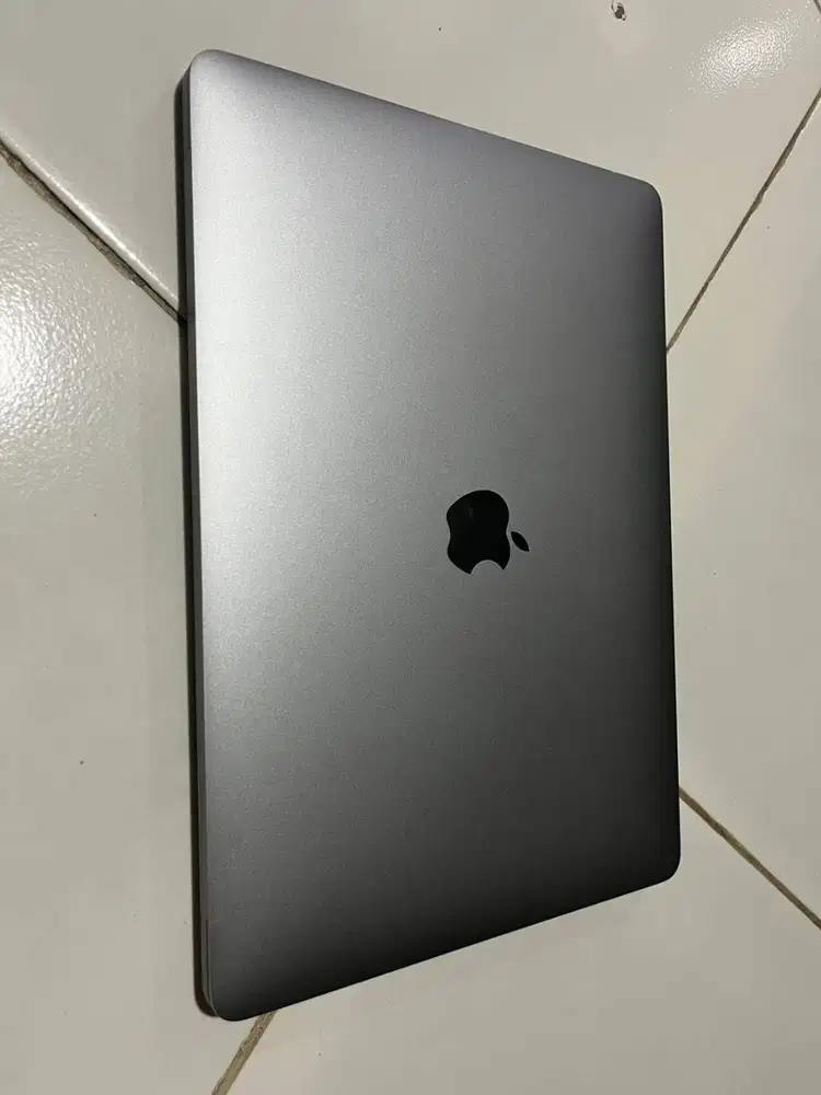 Macbook Pro A1989 2018 - 2019 13 Not M1 M2 Minus tidak ada mesin