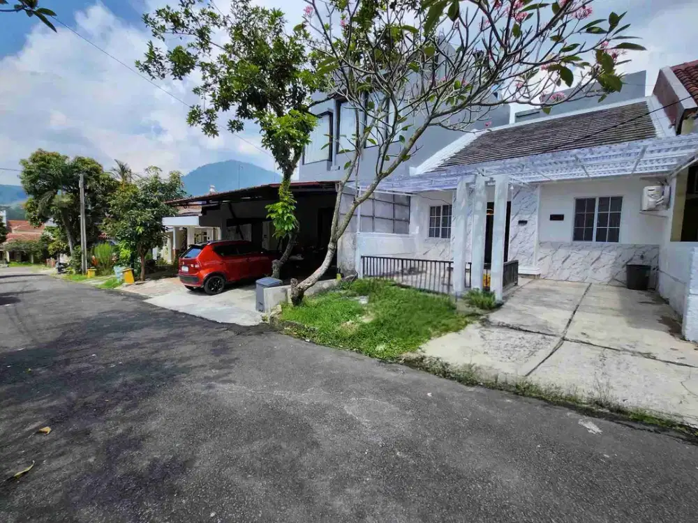 Dijual Rumah Di Jantung Sentul City