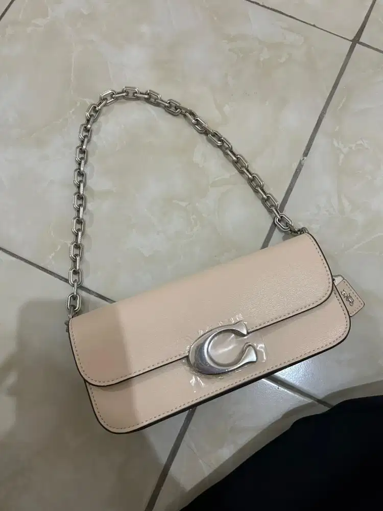 coach idol bag crossbody (cream) tas coach ori