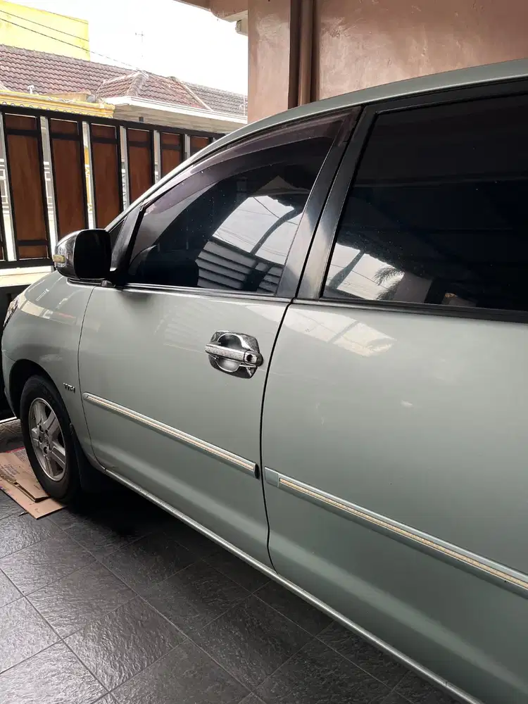 Dijual kijang innova th 2005, muluus