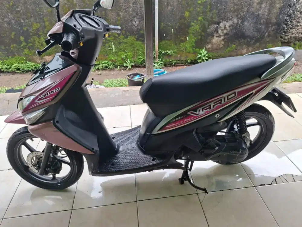 Vario tahun 2010 110 cc