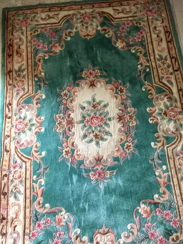 Carpet Motif Bunga