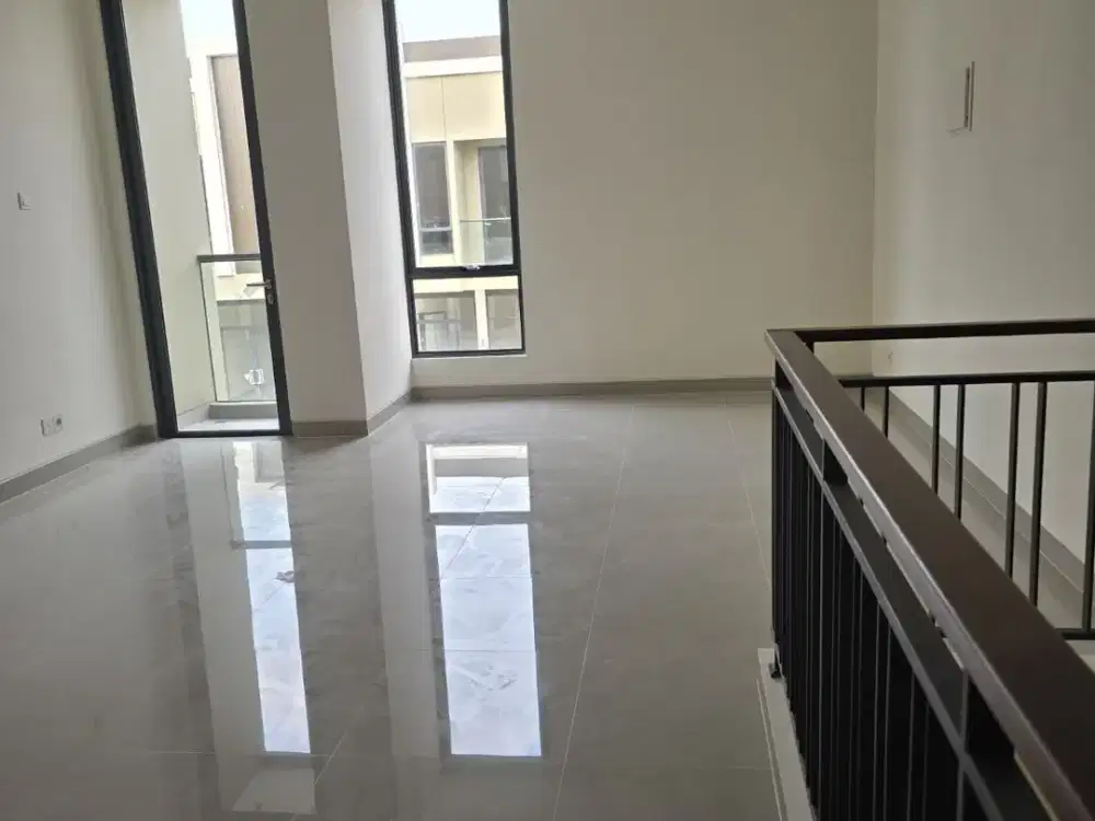 DISEWAKAN RUKO VERONA GADING SERPONG