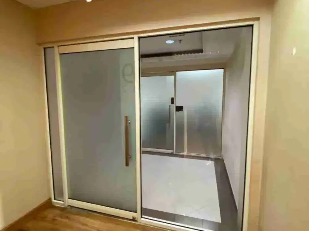 THE BOULEVARD OFFICE &APARTEMENT