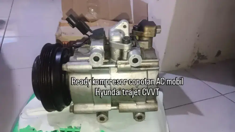 Kompresor AC mobil hyundai trajet CVVT 4pk