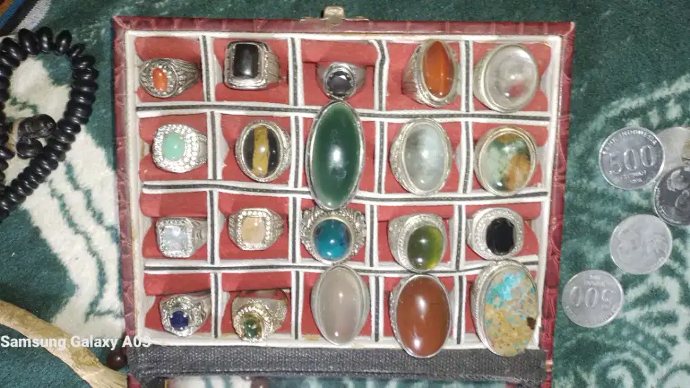 Dijual Batu cincin akik dan batu mulia