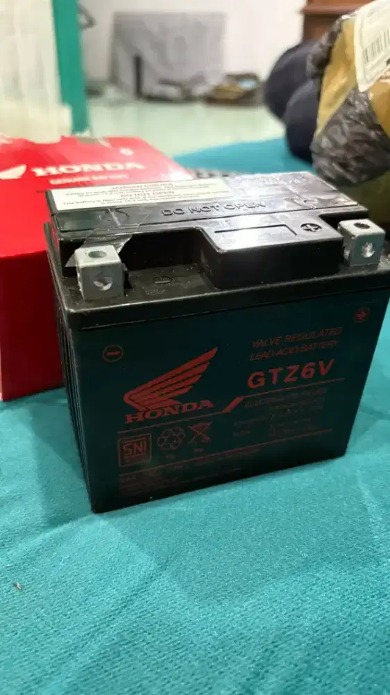 Aki motor honda ori dealer