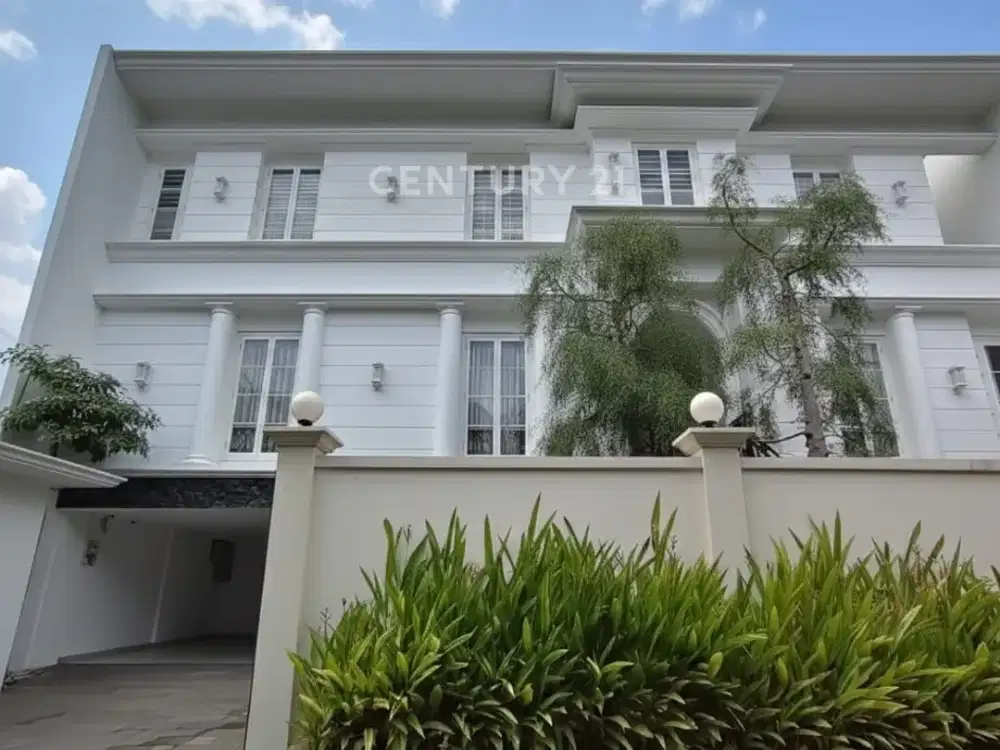 Rumah Mewah Baru Di Kemang Full Furnished Dekat Ke AIS JakSel