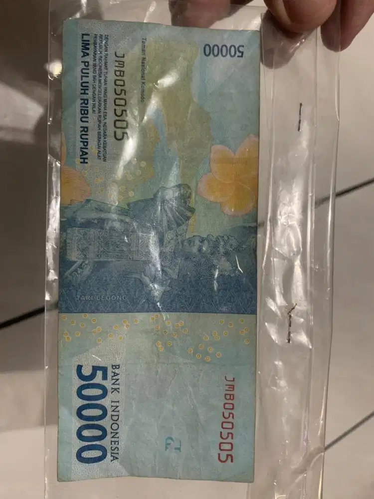Uang 50rb no seri cantik 050505