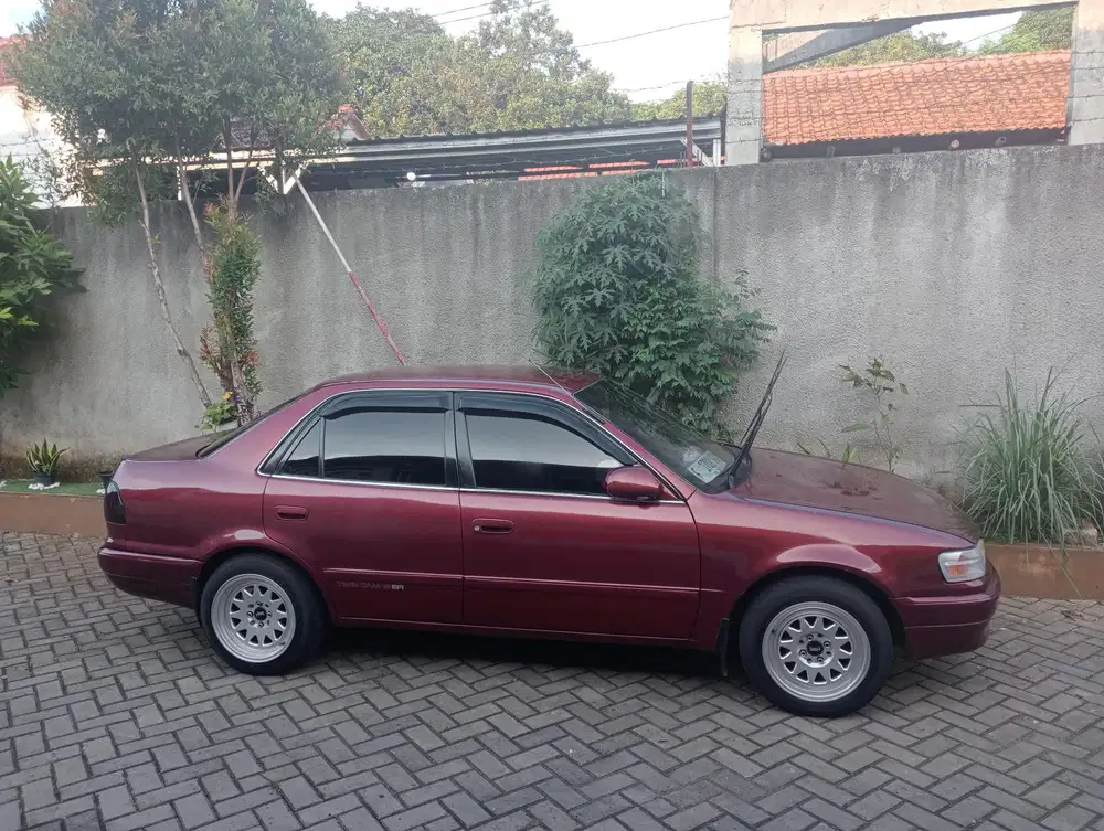 Toyota Corolla 1996 Bensin