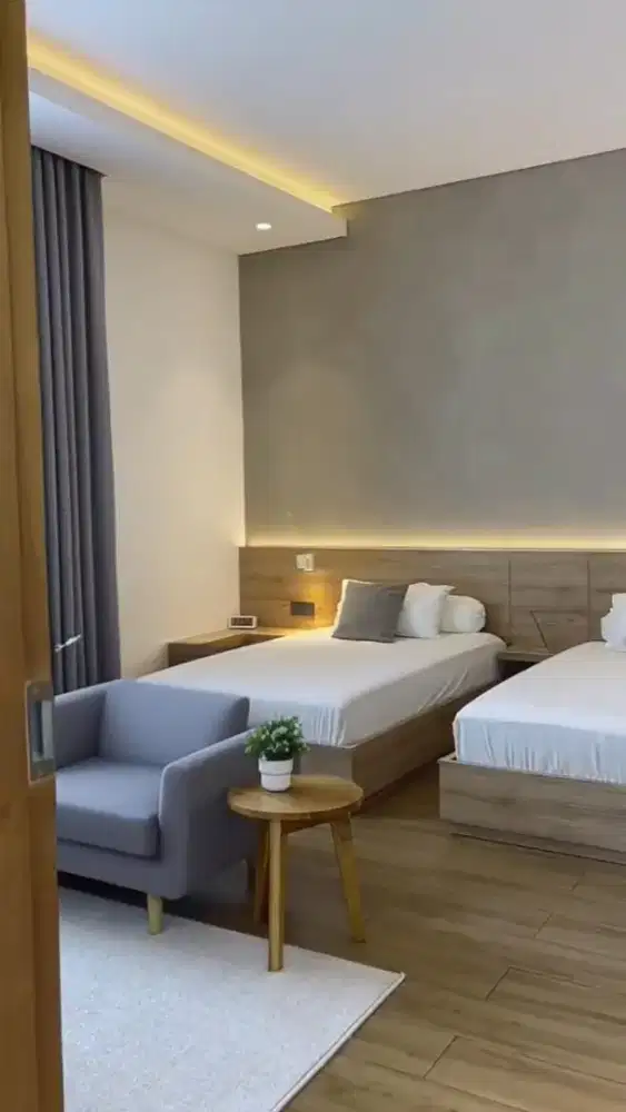 Murah rumah mewah dijual puri arga golf siap huni kolam renang pribadi