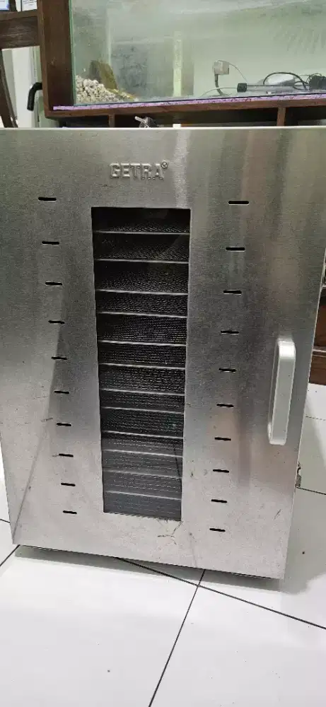 DEHYDRATOR(pengering makanan)