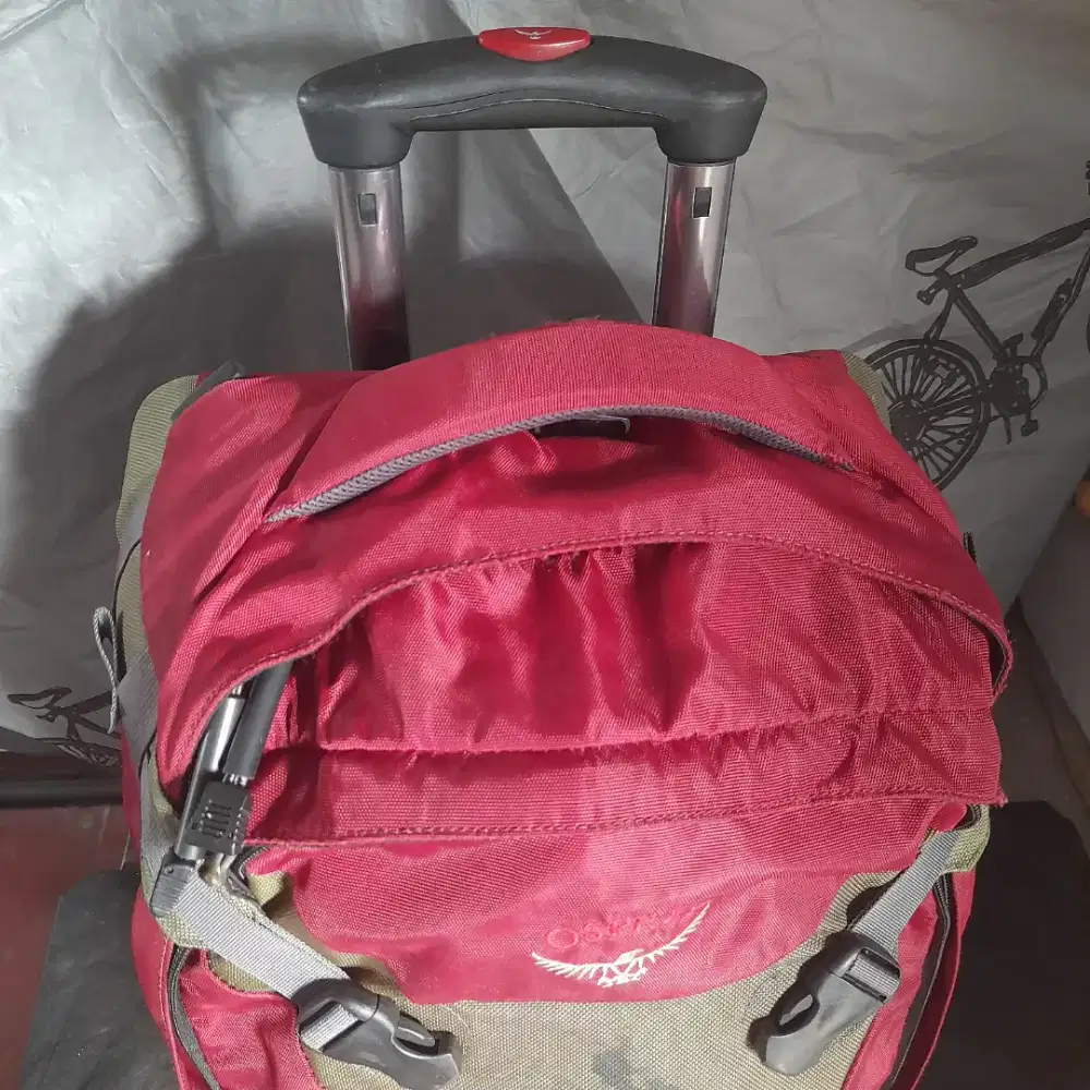 Osprey Trolley Luggage Meridian 60L / 22