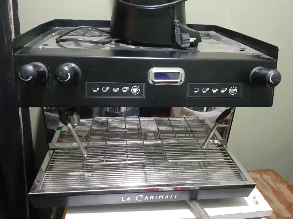 Jual santai mesin kopi La Carimali second like very new