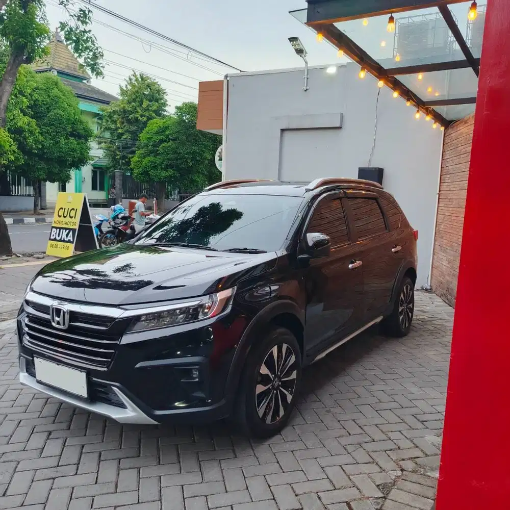 Honda BR-V Prestige HS 2022 pemakaian 2023 km 7rb-an AB Jogja