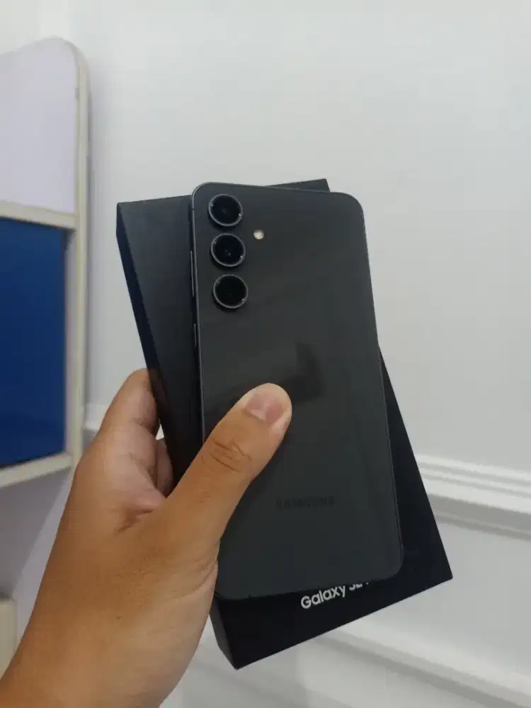 Samsung S24 FE 8/128 Resmi SEIN