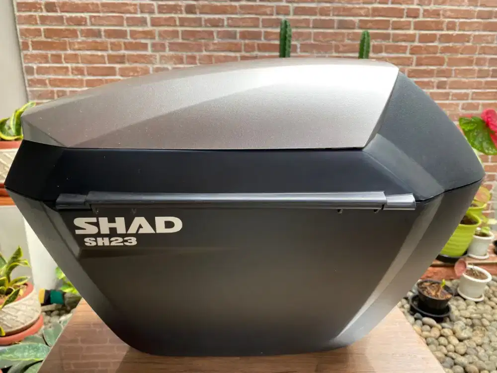 Box Shad SH23 cover silver