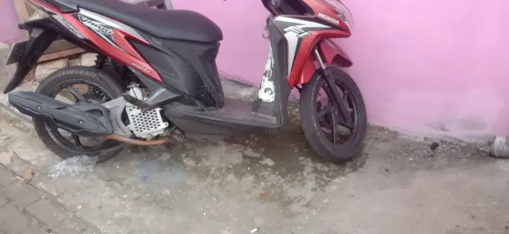 Di jual cpet Vario 125 pajak aktif motor atas nama pribadi
