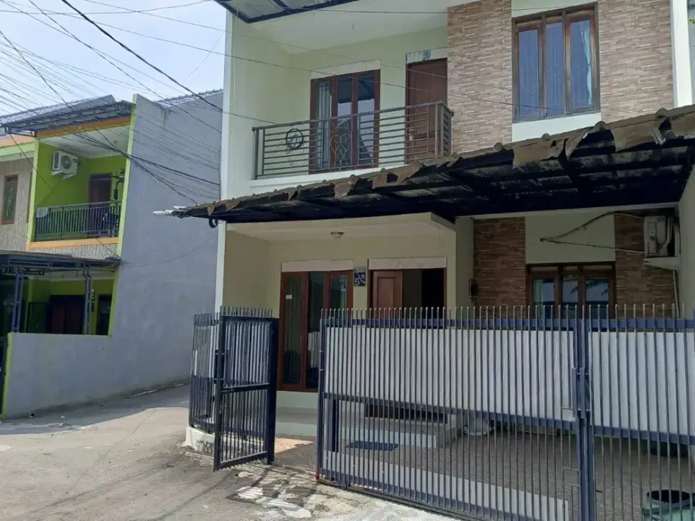 JUAL RUMAH MURAH CANTIK 2 LANTAI JAGAKARSA JAKARTA SELATAN