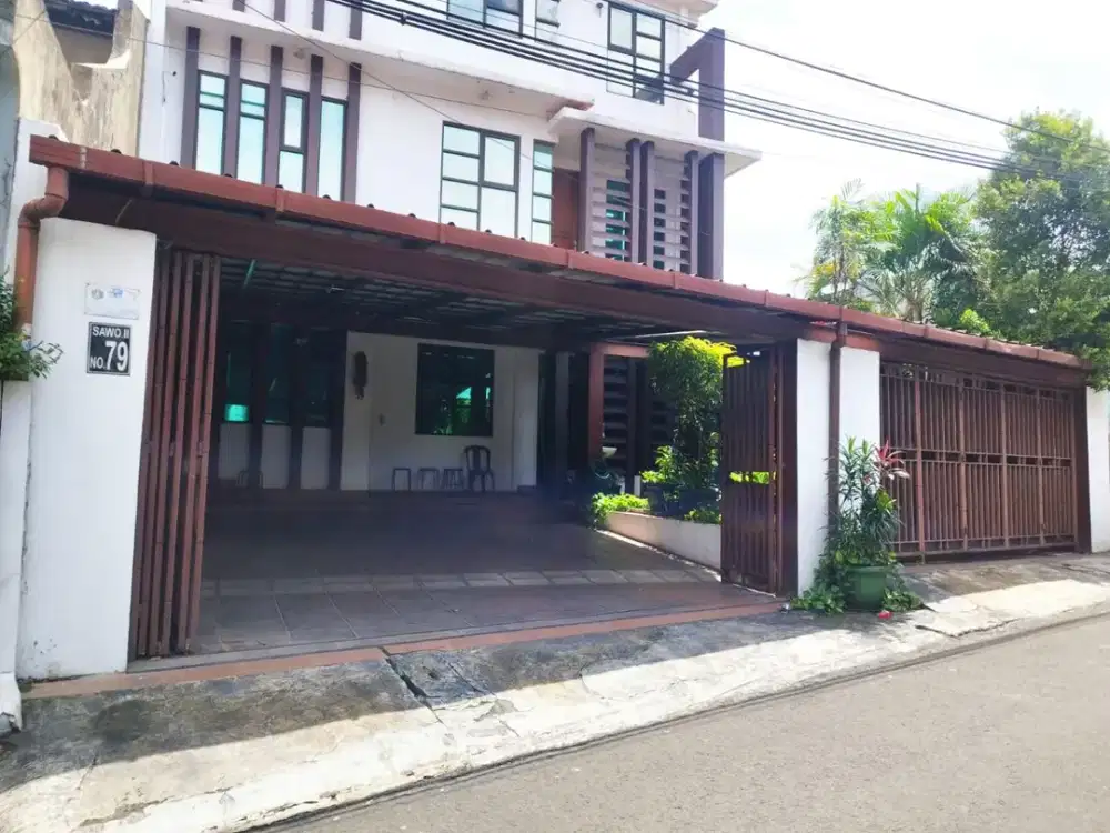 Dijual Rumah Modern Minimalis  Lokasi 400 meter ke stasiun MRT haji nawi