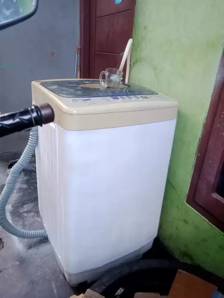 Mesin Cuci SANKEN Satu Tabung