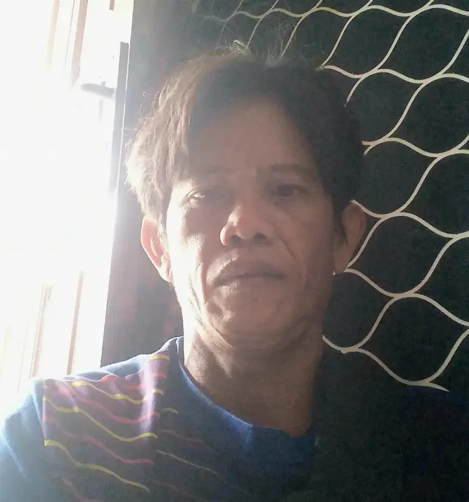 Saya mencari pekerjaan driver pengalaman sopir 20 tahun modal sim B1 .