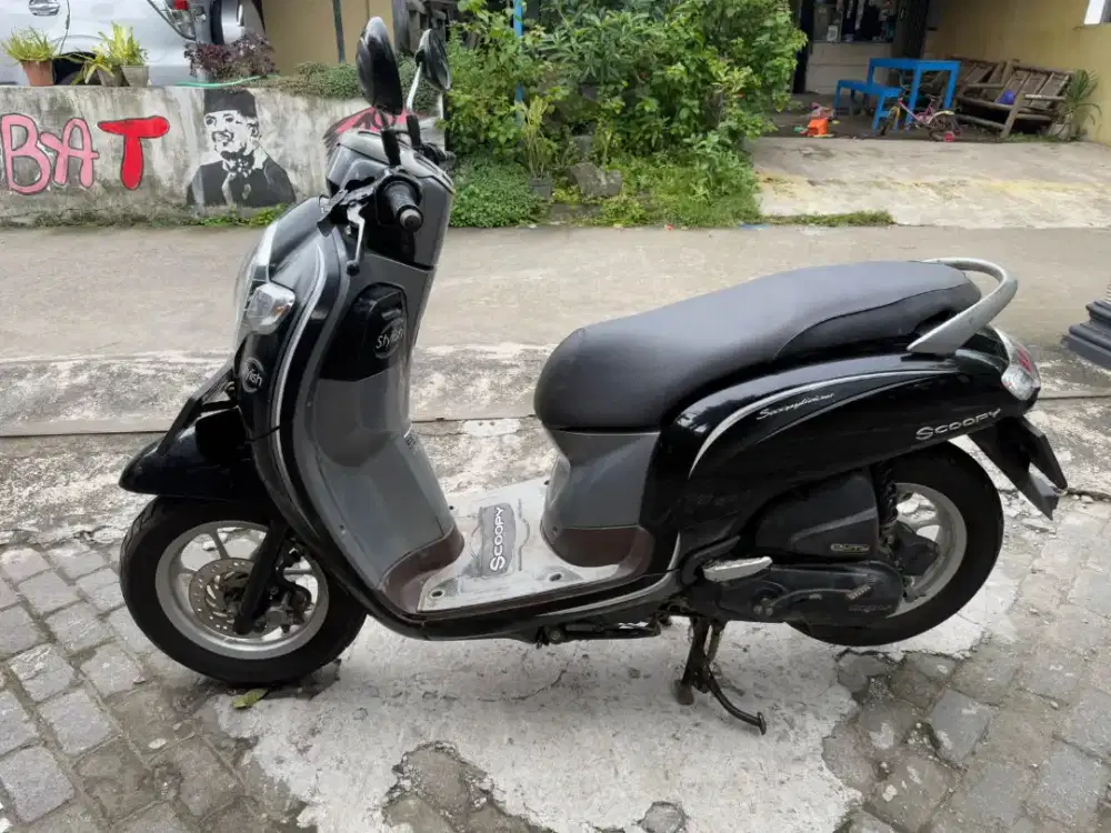 Scoopy THN 2018 plat B Jakarta