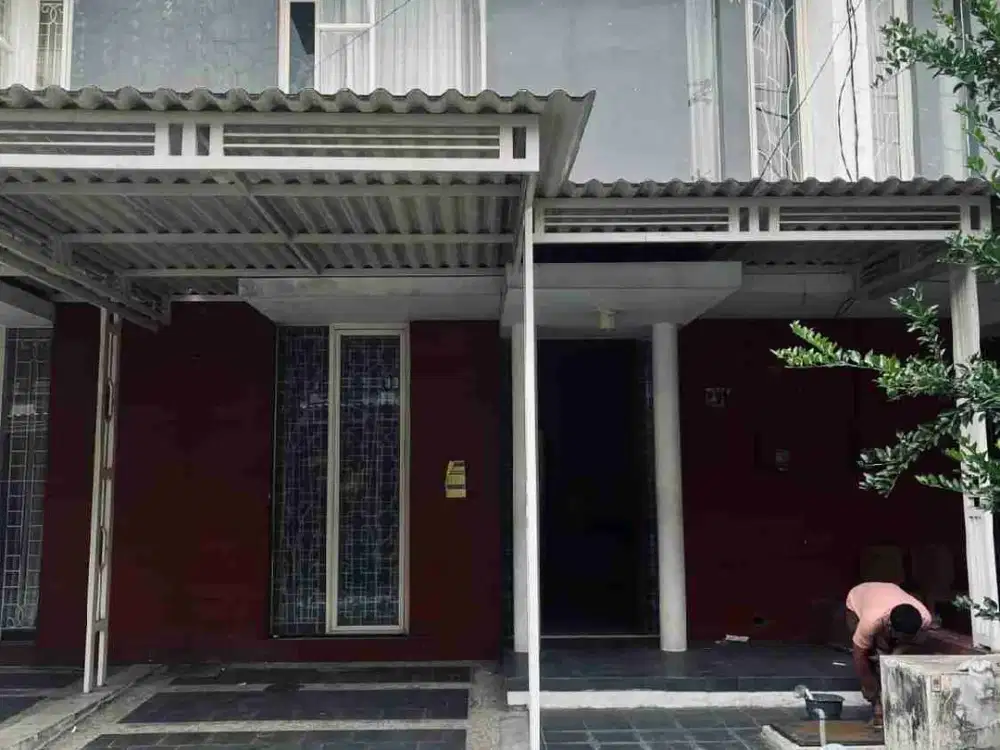 jual rumah di perum Jambangan Town house Surabaya