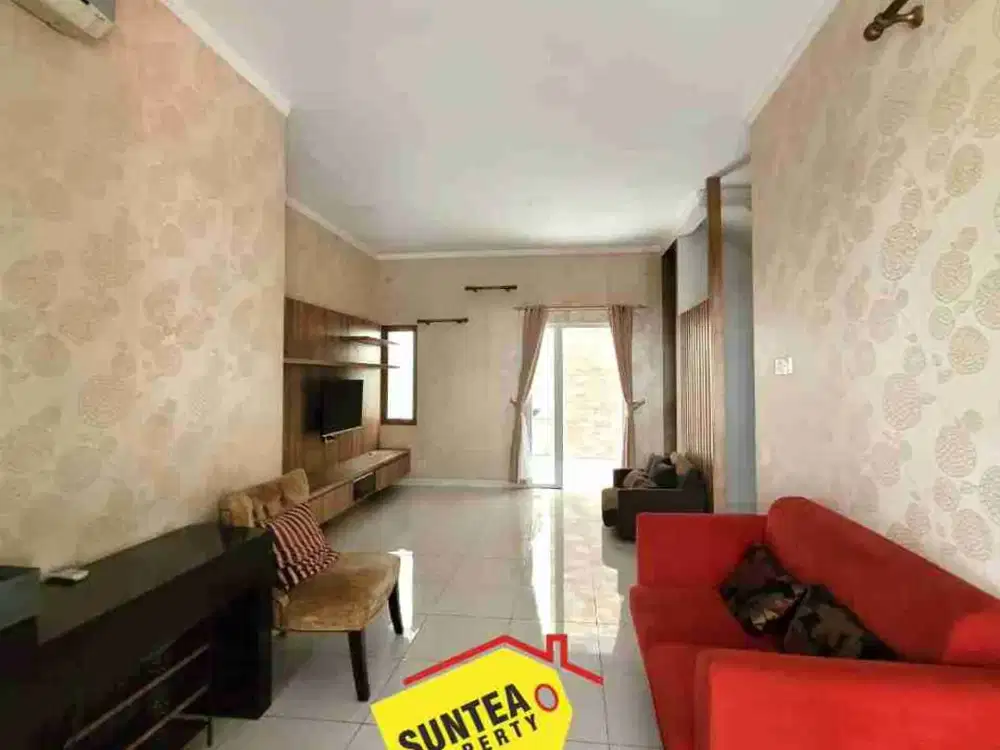 Dijual Siap Huni Di Emerald District 
Rumah Lokasi Strategis Dekat Fresh Market Bintaro,Rs Pondok Indah Bintaro, Pintu Tol, British Internasional School