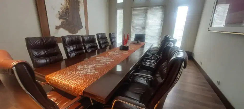 Jual meja meeting panjang besar