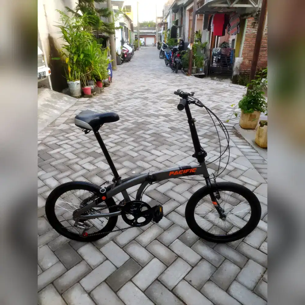 Sepeda lipat 20 restorasi baru, full mulus mengkilap