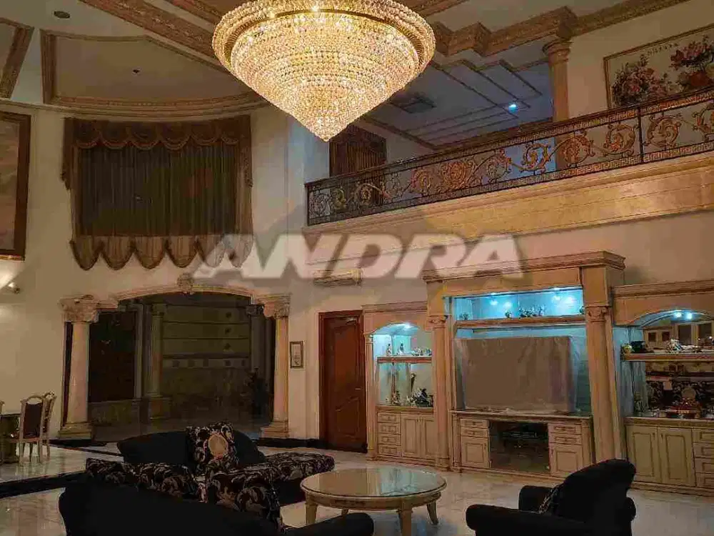 Rumah Mewah Solo baru grogol baki dekat pakuwon Mall the park