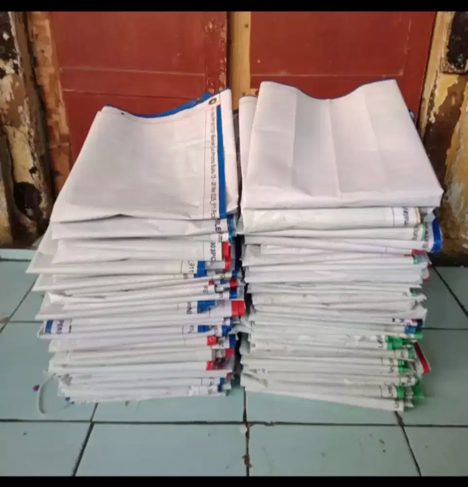 TERPAL / spanduk Anti air murah