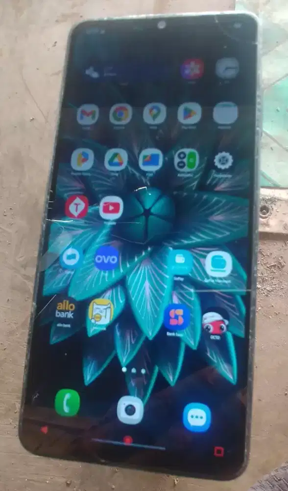 SAMSUNG A06 4G 4/64gb