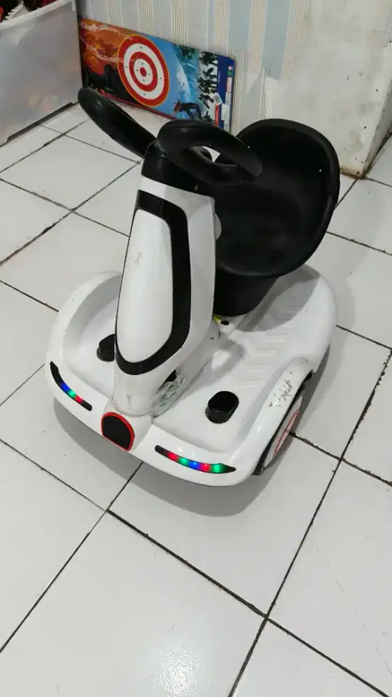 Mobil listrik / Scooter balance