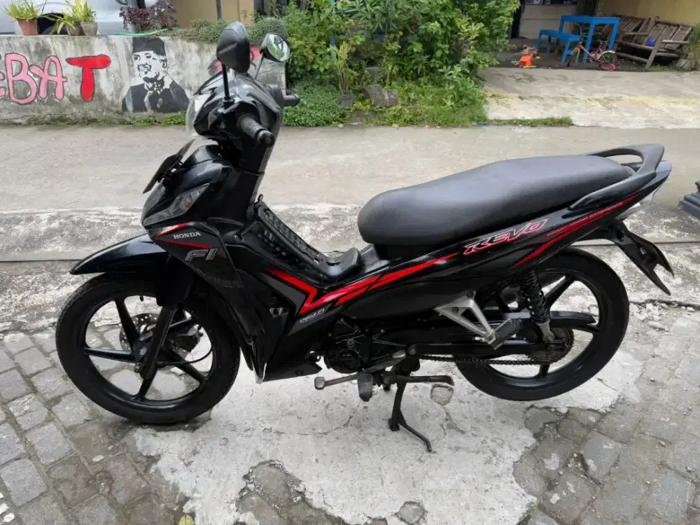 Revo CW THN 2016 plat AB Bantul