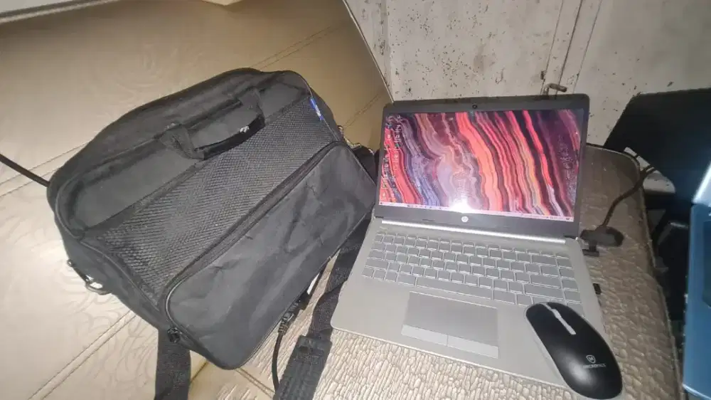 HP Laptop 14s-dk0xxx