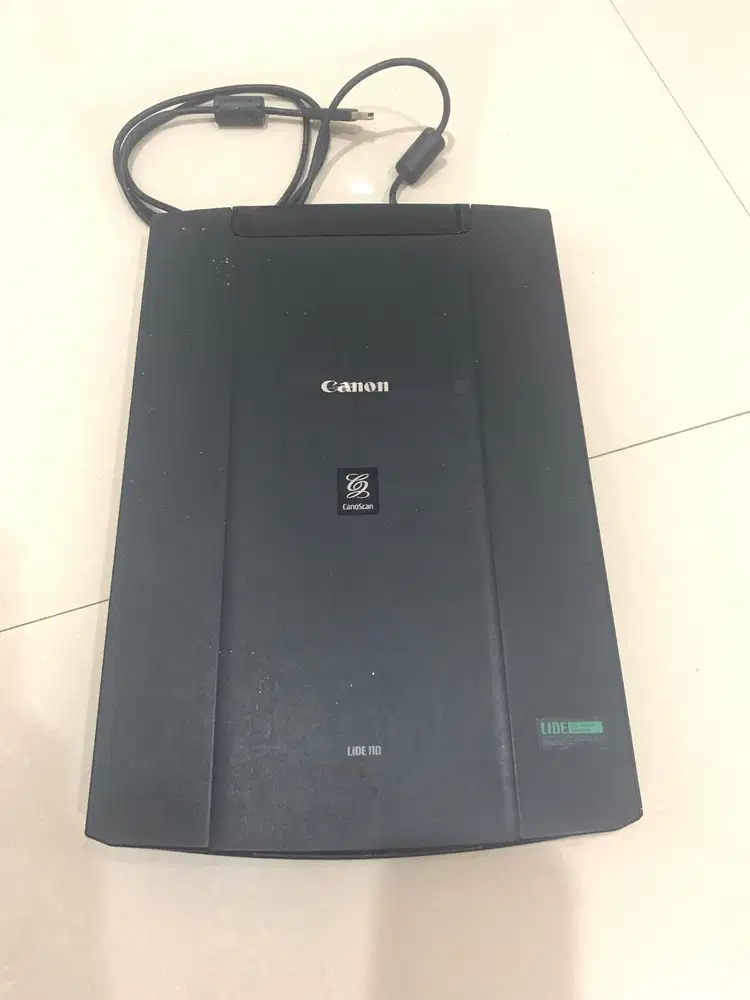 Scanner A4 Canon dengan kabel