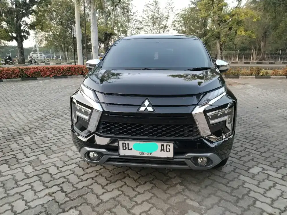 New Xpander Ultimate 2023